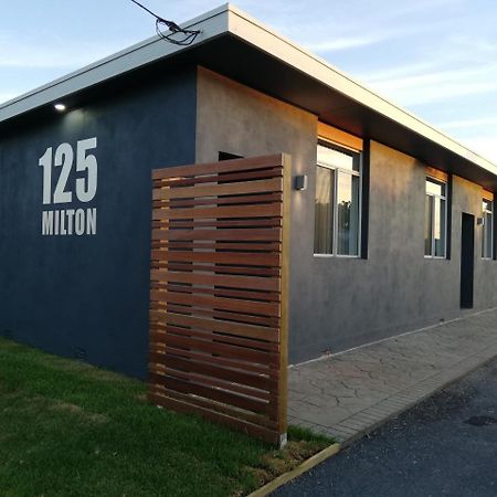 125 Milton Aparthotel Exterior foto